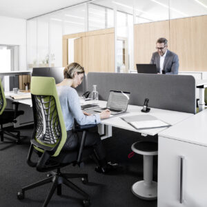 Interstuhl - PUREis3